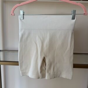 Ribbed Biker Shorts Size S